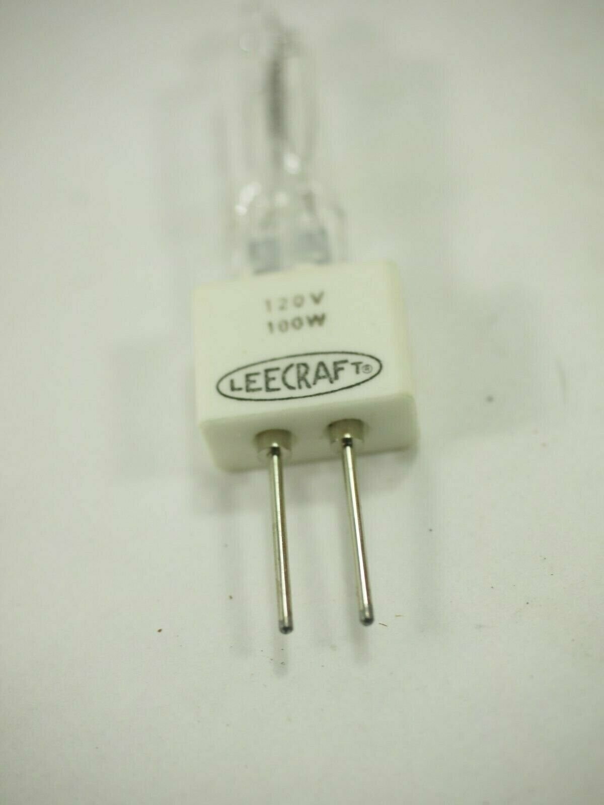 LeeCraft 120V-100W Bi-Pin Halogen Lamp