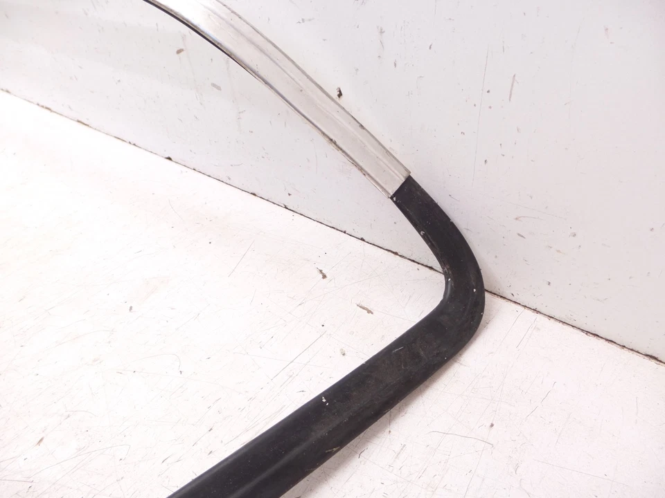 Juego completo de molduras de ventana trasera Camaro Firebird 75-81 negro original GM Foto 3 de 4