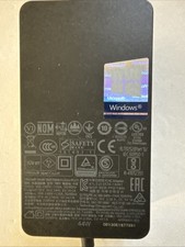 Microsoft surface Charger 44W Model 1800 15V 2.58A