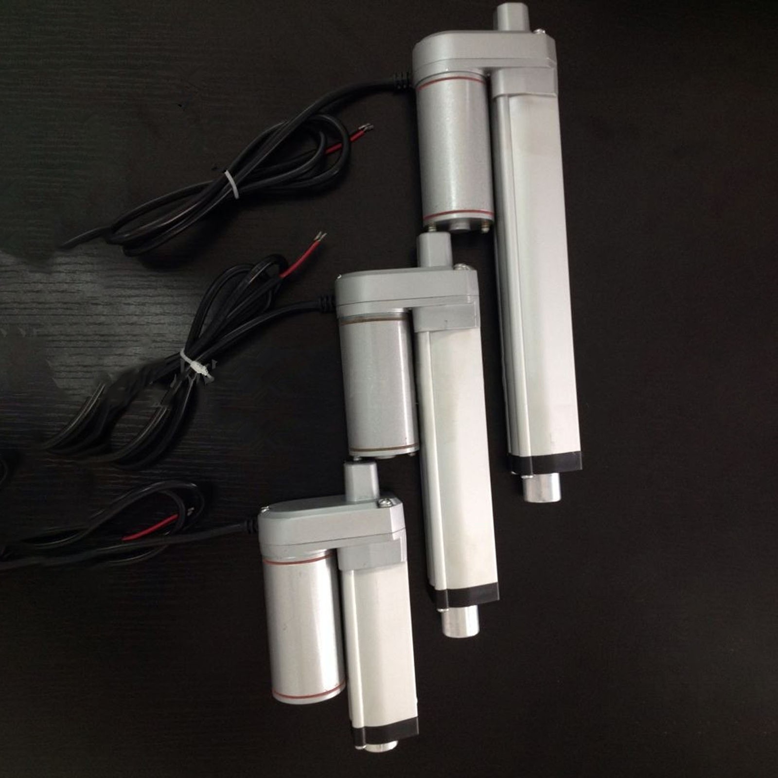 White 50mm Stroke Electric Linear Actuator IP65 750N Aluminum Alloy Motor Linear