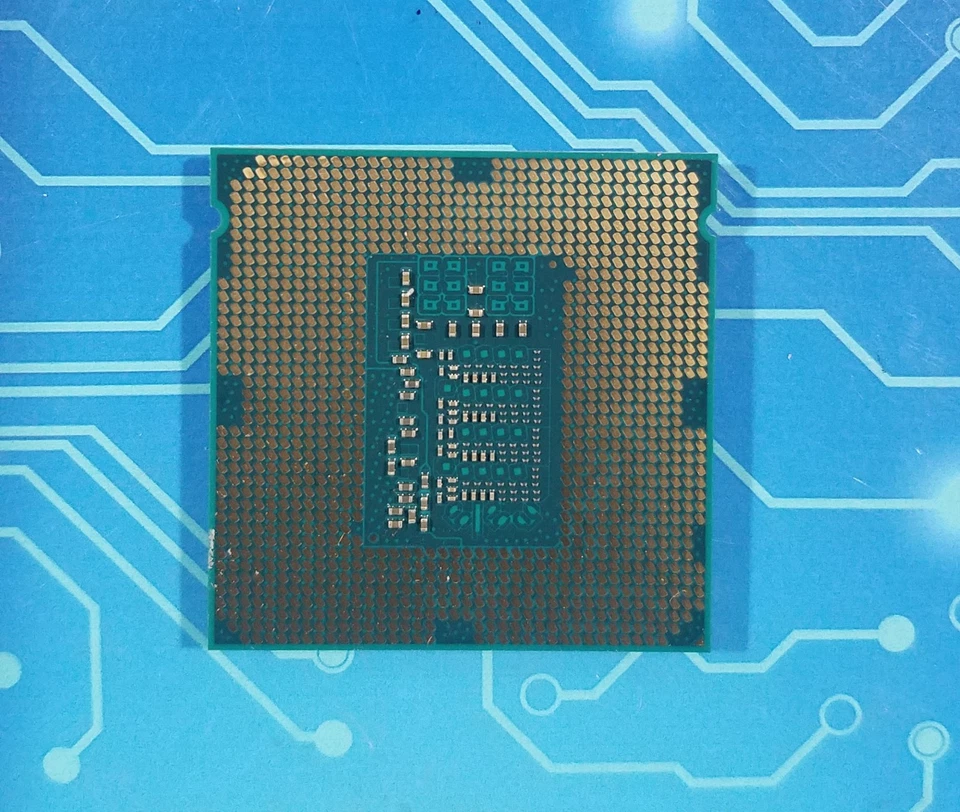 Procesador CPU Intel Xeon E3-1241 v3 de cuatro núcleos SR1R4 3,5 GHz Foto 2 de 2