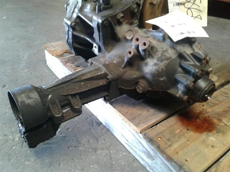 Toyota RAV4 2001-2005 conjunto de caja de transferencia automática OEM Foto 2 de 4