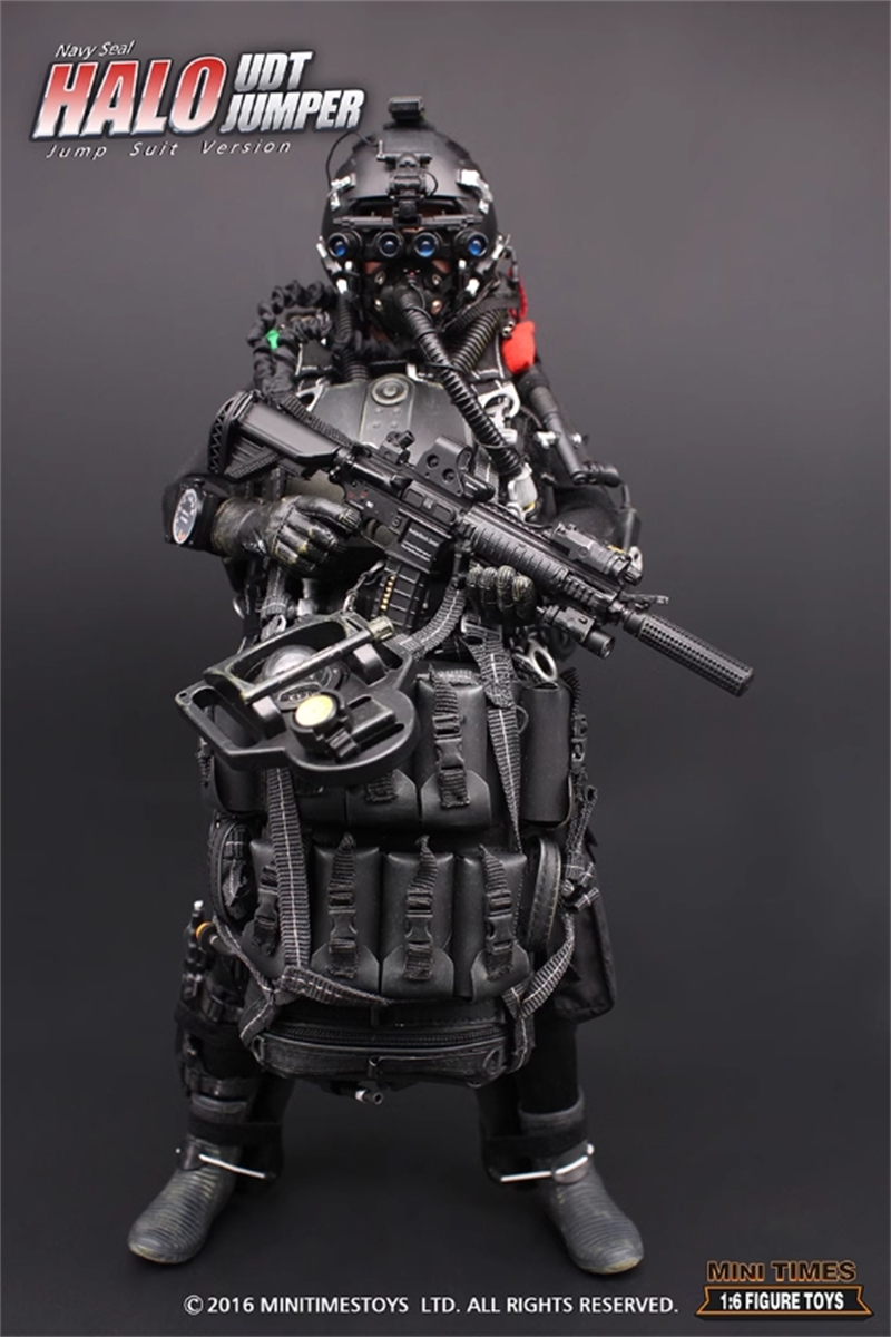 ホットトイズ Navy SEAL HALO Jumper Desert 1/6 ホットトイズ Navy SEAL HALO Jumper Desert 1/6