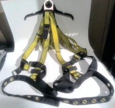 LOOK MSA 10072488 Workman Vest Style Pullover HARNESS Full Body D-Ring 400 Lbs