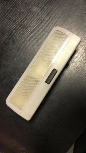 BMW E39 5ER RÜCKLEUCHTENEINHEIT INNENRAUM 8363265