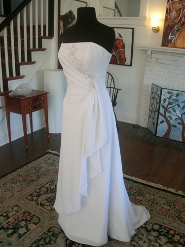 Wedding Gown Informal White Satin Chiffon Empire/Natural Waist A-Line Size 10 - 第 1/10 張圖片