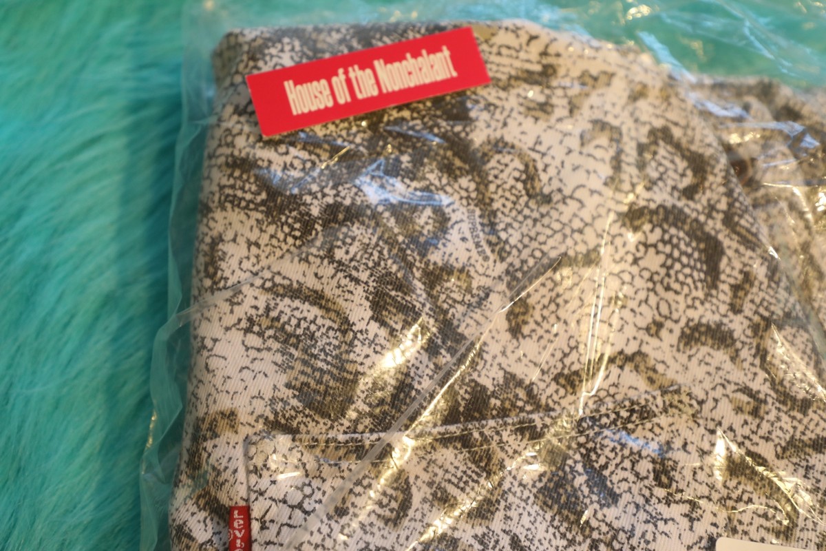 2017 Supreme x Levi's Snakeskin Overalls White Size Medium | eBay