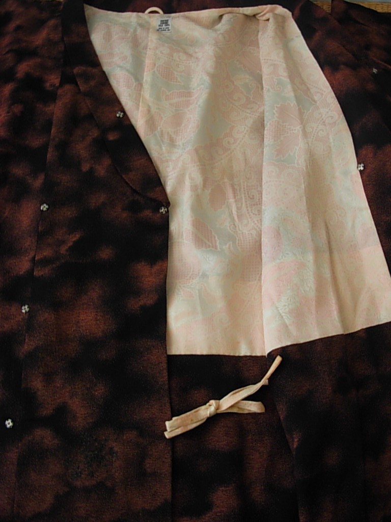Picture 4 of 12