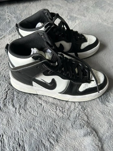 EU Größe 38,5 - Nike Dunk High Black White W