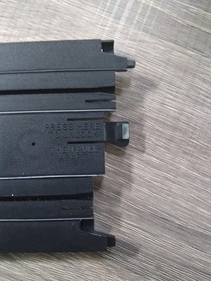 TYCO Ho Scale Road And Rail Track From The Original Set - Image 4 of 4