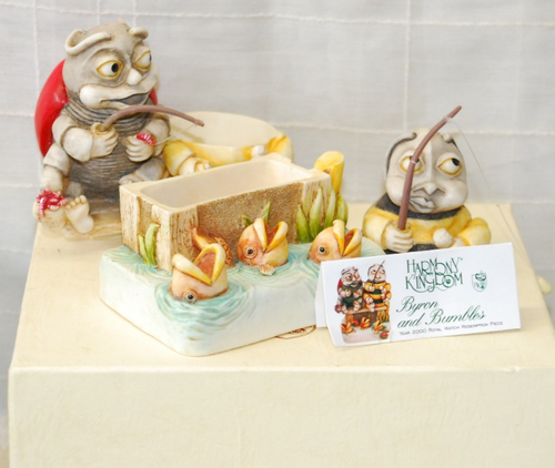 Harmony Kingdom Figur "Byron and Bumbles". von Peter Calvesbert. verpackt. - Bild 4 von 5