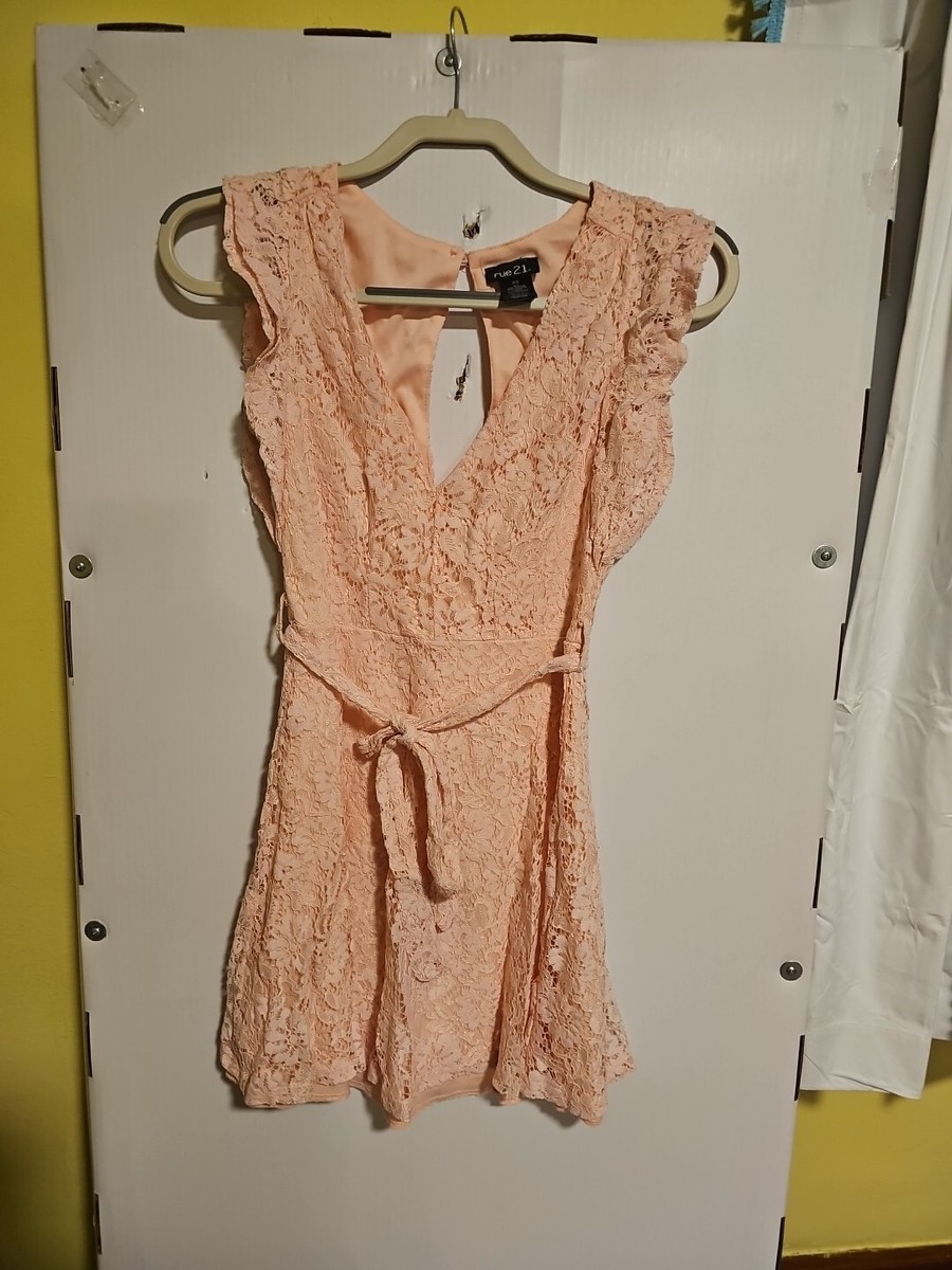 Rue21 Light Pink Lace Floral Dress Juniors Size XS Open Back Vneck