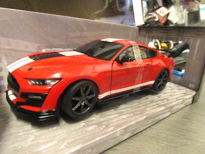 FORD Mustang Shelby GT 500 rot red Fast Track V8 Muscle Car 2020 Solido  1:18