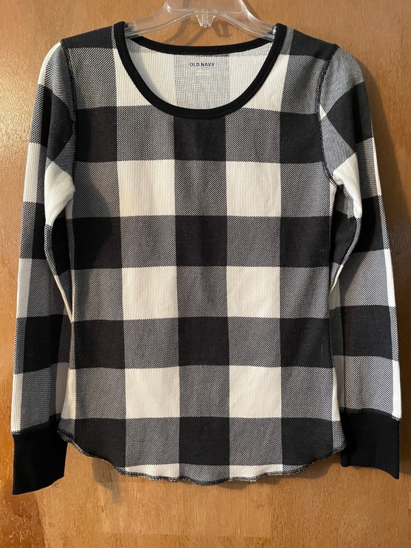 Old Navy Girl's Medium Long Sleeve Shirt - Black and White - "Match the Fam!"