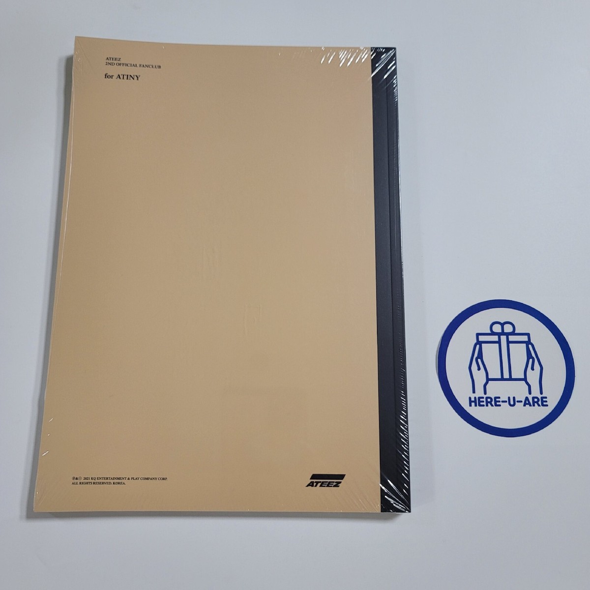 ATEEZ  ATINY KIT フォトブック ATEEZ ATINY KIT フォトブック ATEEZ 1st Fan Club Official