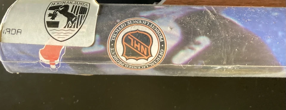 Vintage Mario Lemieux Pittsburgh Penguins NHL Norman James Sports Poster - Image 3 of 4