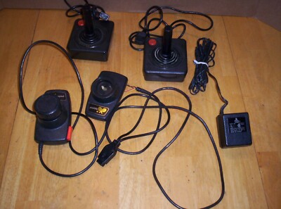 Atari & Pong Vintage Paddles Controllers - One Pong Controller Broken