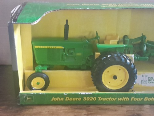 CLEARANCE - ERTL John Deere 3020 Tractor with Four Bottom Plow Die-Cast Model - Picture 3 of 14