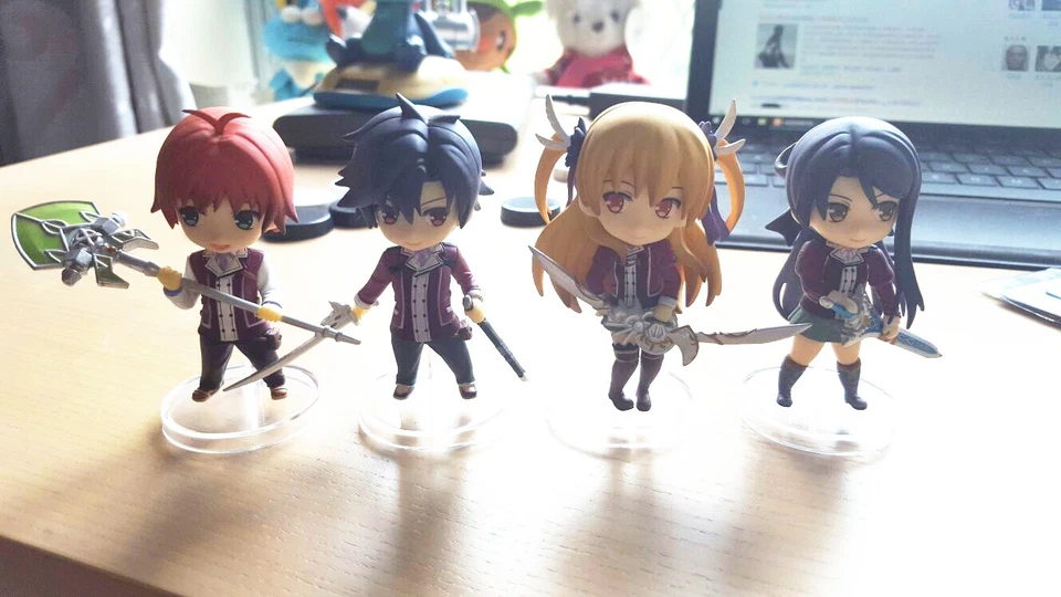 Trails of Cold Steel Mini Figures Set (Rean, Alisa, Laura, Elliot)