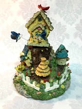 Musical Bird House,  Tune ( I Whistle A Happy Tune) From THE KING and I  8.5"