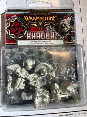 Bombadier Bombshell Warmachine Exclusive Miniature New In Blister