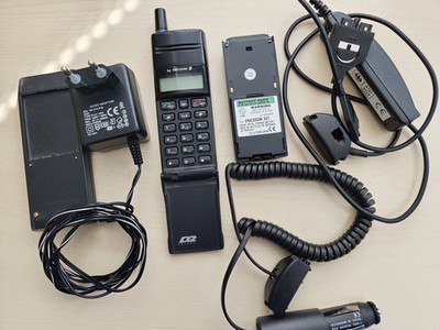Ericsson GF388 Mobiltelefon aus den 1990er Jahren schöner Zustand!!!