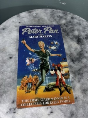GoodTimes Home Video Peter Pan VHS Platinum Series Mary Martin Ritchard