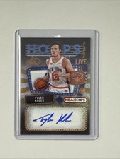 2025-26 Topps NBA Hoops Tyler Kolek Hoops Signs Gold Pixel Burst Auto /50