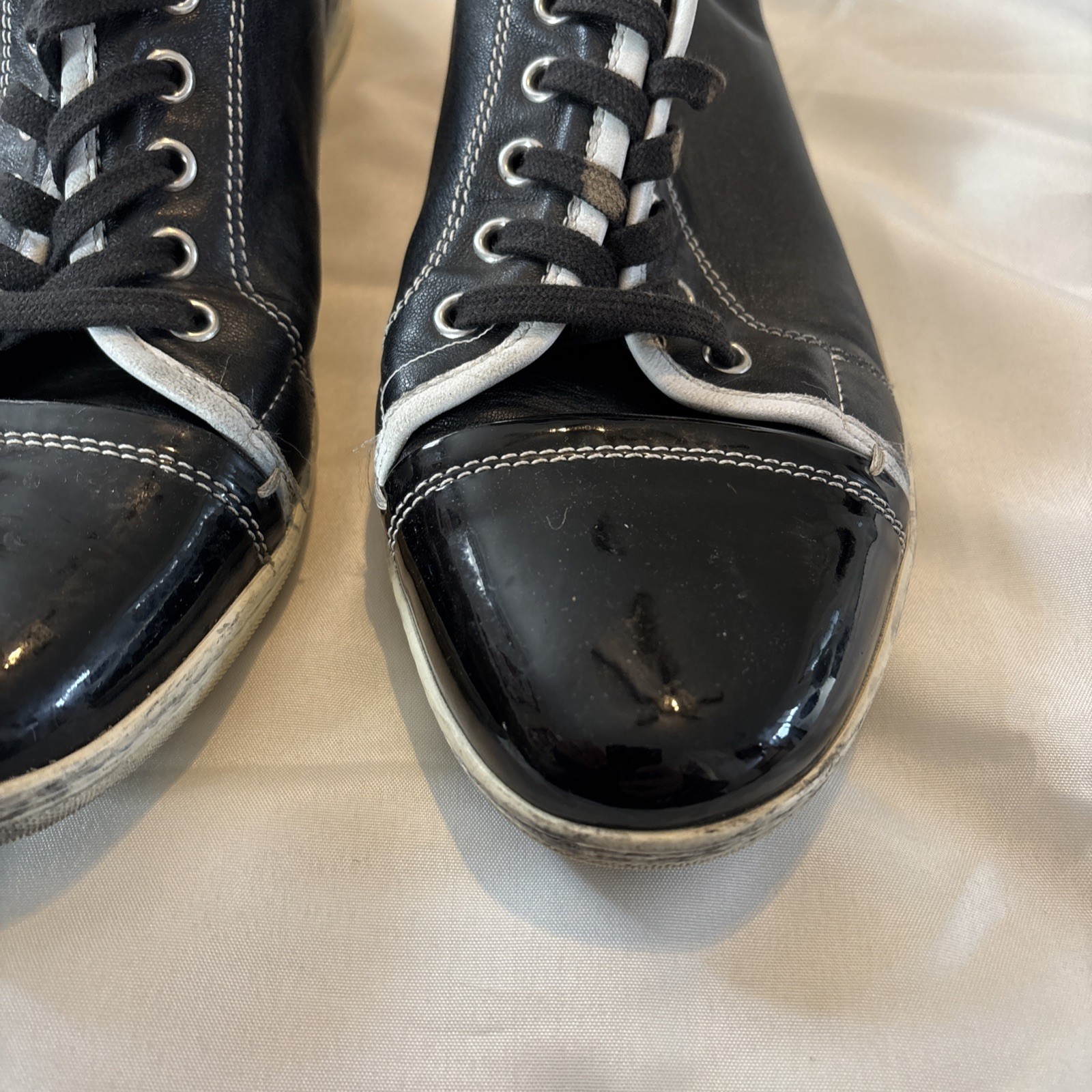 AGL Attilio Giusti Leombruni Sneakers Black Leather White Trim Women Size 9 39.5