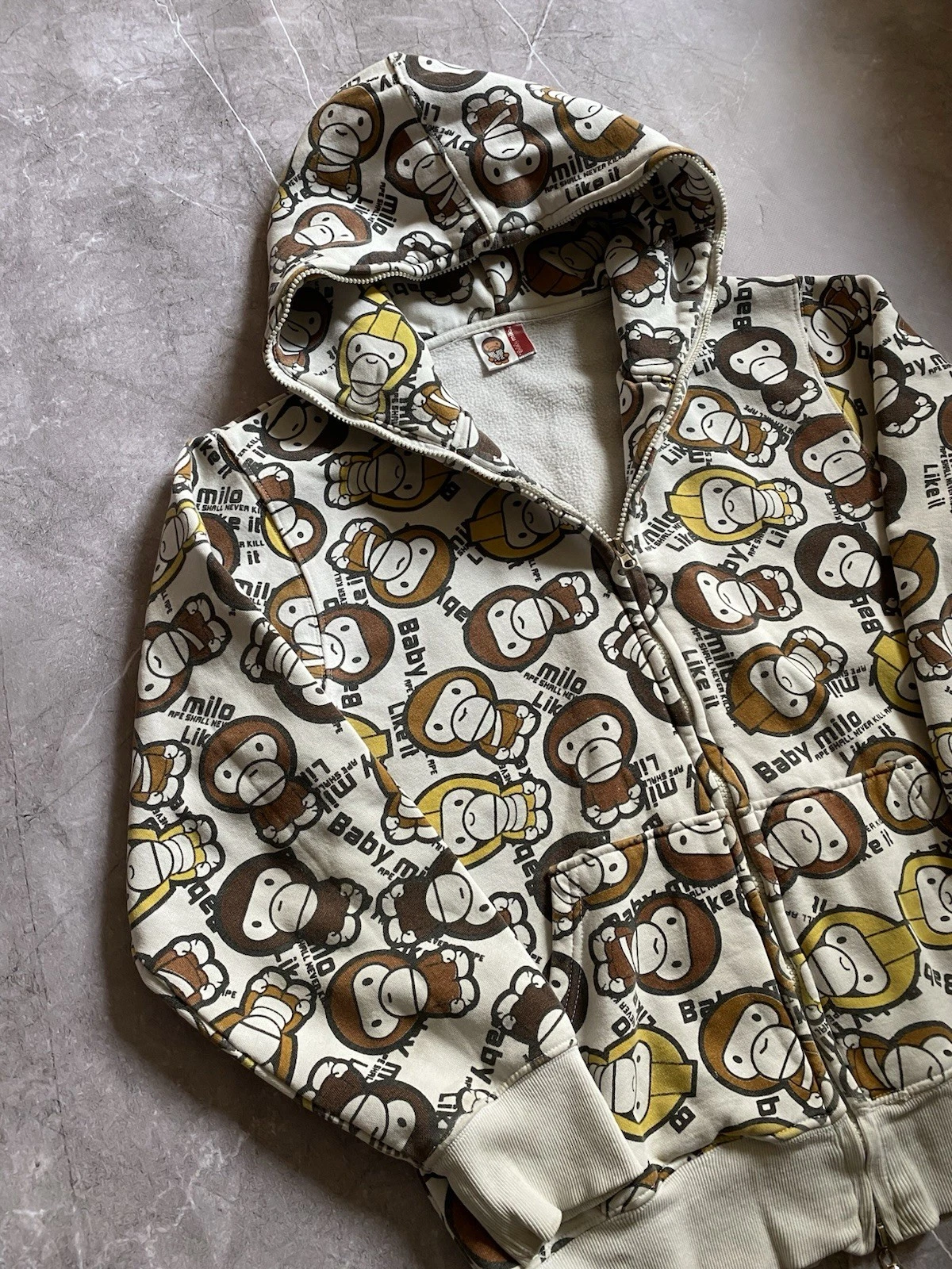 A BATHING APE (BAPE) Felpa con cappuccio zip intera vintage A Bathing Ape x Baby Milo RARA bianca streetwear M BAPE
