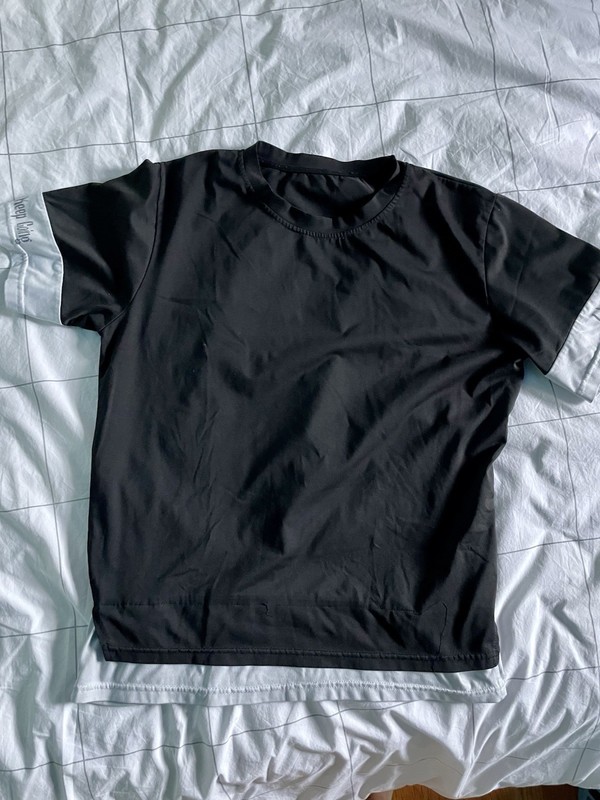Black Two Tone Harry Potter Font Keep Going Tshirt M