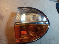 Nos Triumph 2000 Right Handdrivers Side. Front Indicator. Lucas L850. Complete Nos Triumph 2000 Right Handdrivers Side. Front Indicator. Lucas L850. Complete