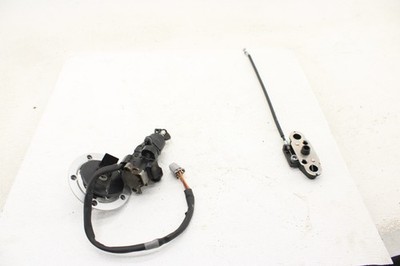 2025 Suzuki GSXR600 GSXR750 Lock Set Ignition Gas Cap Seat