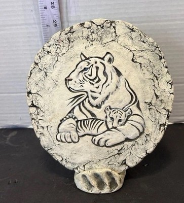 Lions  Stucco Plaster Sculpture Plaque ON Stand.  7 INCH