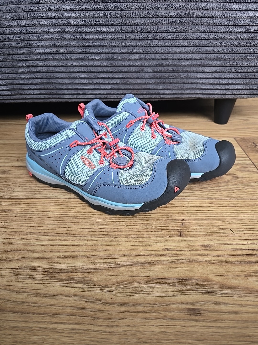 Scarpe sportive da trekking Keen Terradora II Trainer UK 5 US 6 da uomo pietra focaia corallo