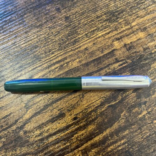 Burnham green fountain pen vintage a45 - Picture 1 of 18