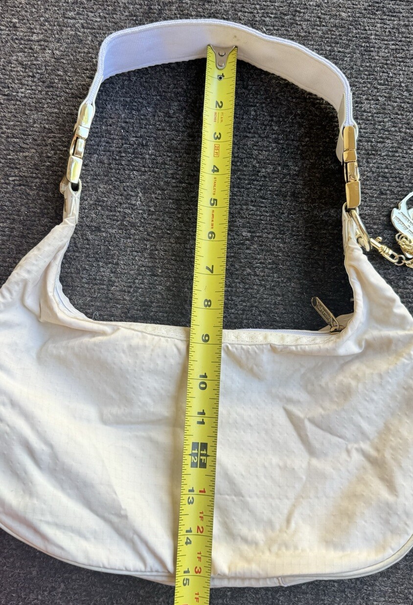 Picture 4 of 17