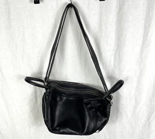 ILI New York Genuine Leather Handbag Purse Backpack Black Zip Pockets FAST Ship