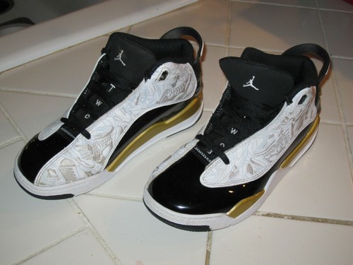 The Air Jordan Dub Zeros Size US 3, UK 2.5, EUR 35, BR 33.5, CN220(2.5) - Picture 2 of 10