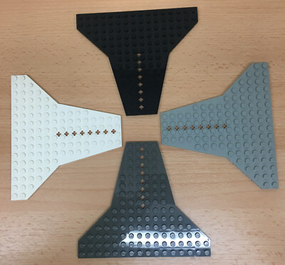 eine LEGO   - Flügelplatte 16x14 Shuttle  #6219 in verschiedenen Farben
