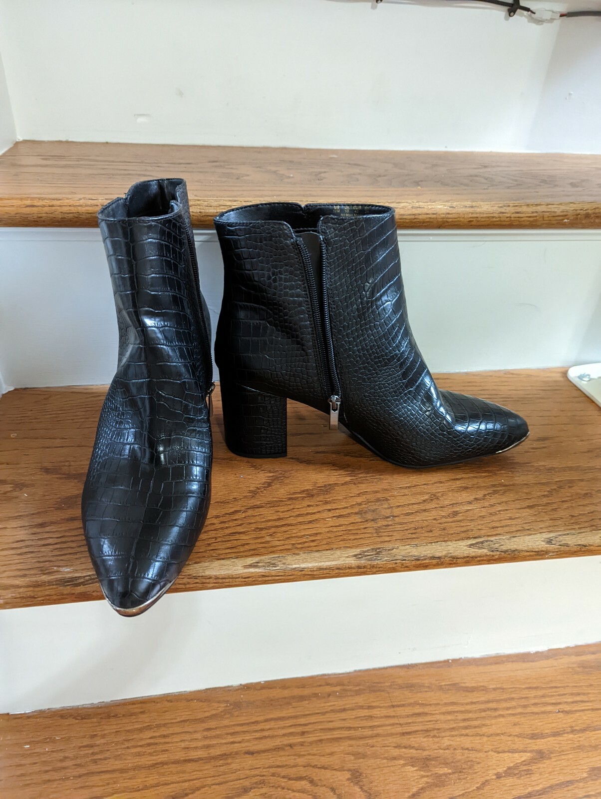 Franco Sarto Size 12, Reptile Print 