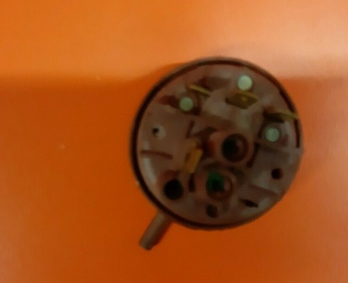 Waschmaschine BEKO WMA510W Druckschalter