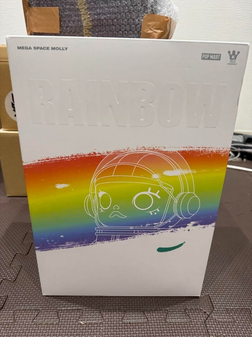Mega Collection 400 Space Molly Rainbow (white) Pop Mart Mega Collection 400 Space Molly Rainbow (white) Pop Mart