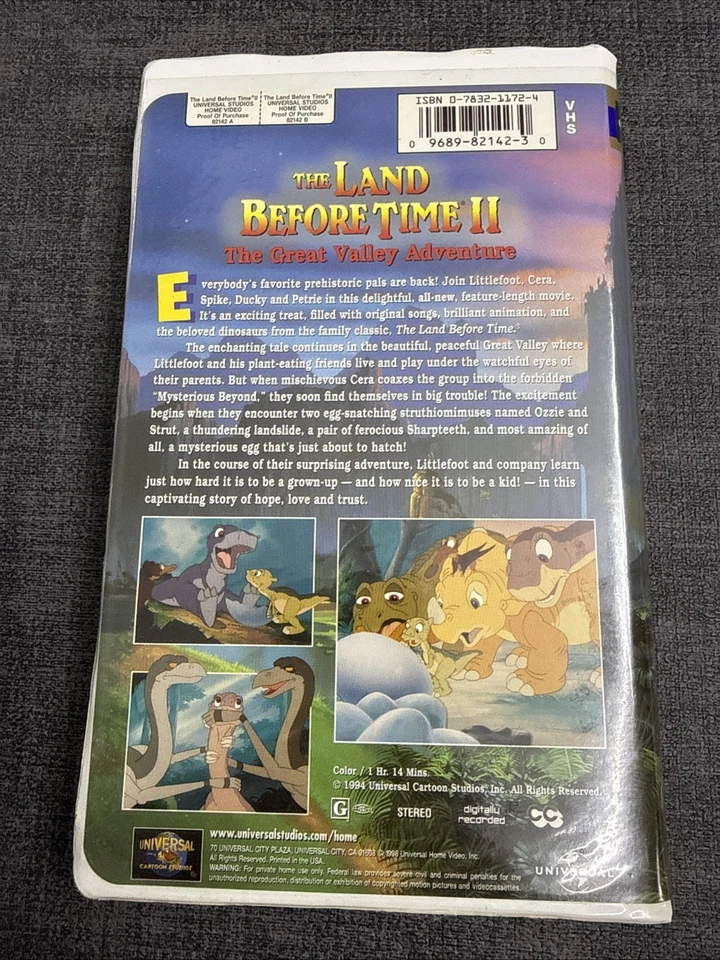 The Land Before Time II: The Great Valley Adventure (VHS, 1994, Clamshell) - Image 3 of 3