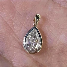 2 Ct Pear Cut Lab Grown IGI Certified Diamond Solitaire Pendant 14k Yellow Gold