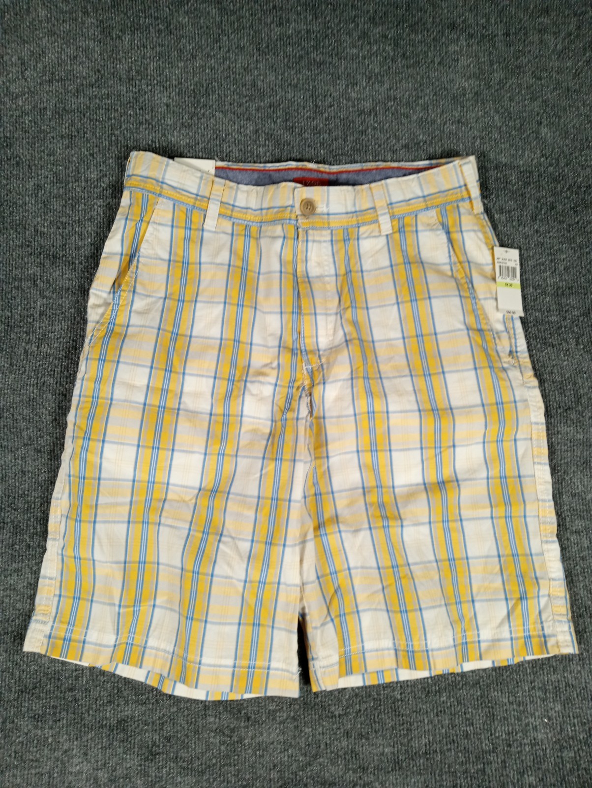 IZOD GOLF NWT men's Performance Shorts Blue-White-Yellow Plaid Flat Front 30 W