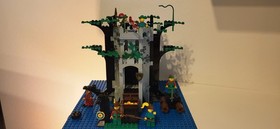 Lego Knights 6077 Forestmen,s River Fortress. Robin Hood Castle Knights 90s 