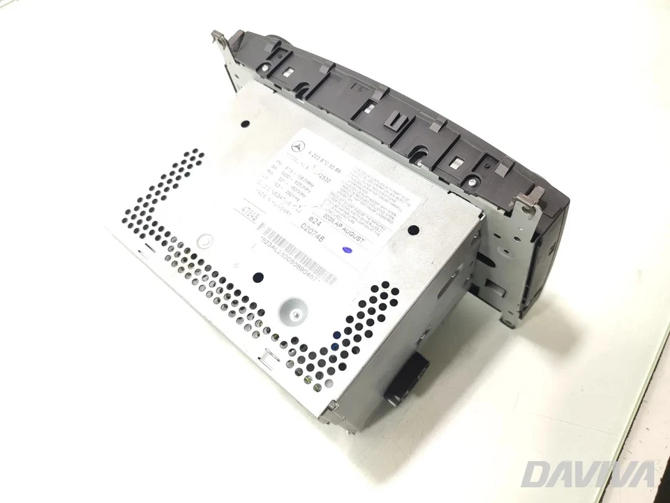 Mercedes-Benz C-Class Radio-CD-Player-Haupteinheit Vorderseite 2005 Saloon 4/5dr - Bild 4 von 4