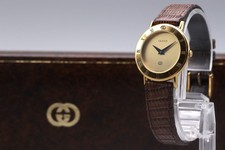 [Near MINT w/Box] Gucci 3000L Gold Dial Quartz Women's Watch Japan Vintage
