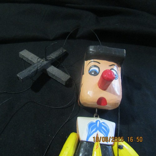 Vintage Wooden Puppet Pinocchio 40 cm Tall - Picture 2 of 11